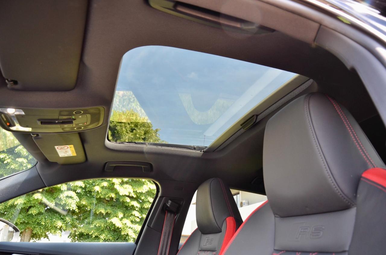 AUDI RS3 SPORTBACK 2.5 TFSI QUATTRO 400cv S-TRONIC, BOLLO E SUPER 2/27, UNICOPROPRIETARIO, TETTO, DYNAMIC PACK, MILLTEK, MATRIX, PERMUTE