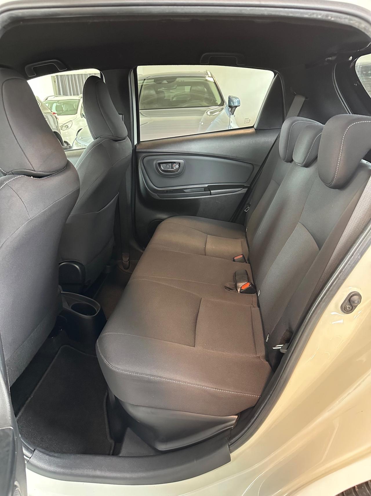 Toyota Yaris 1.5 Hybrid 5 porte Active