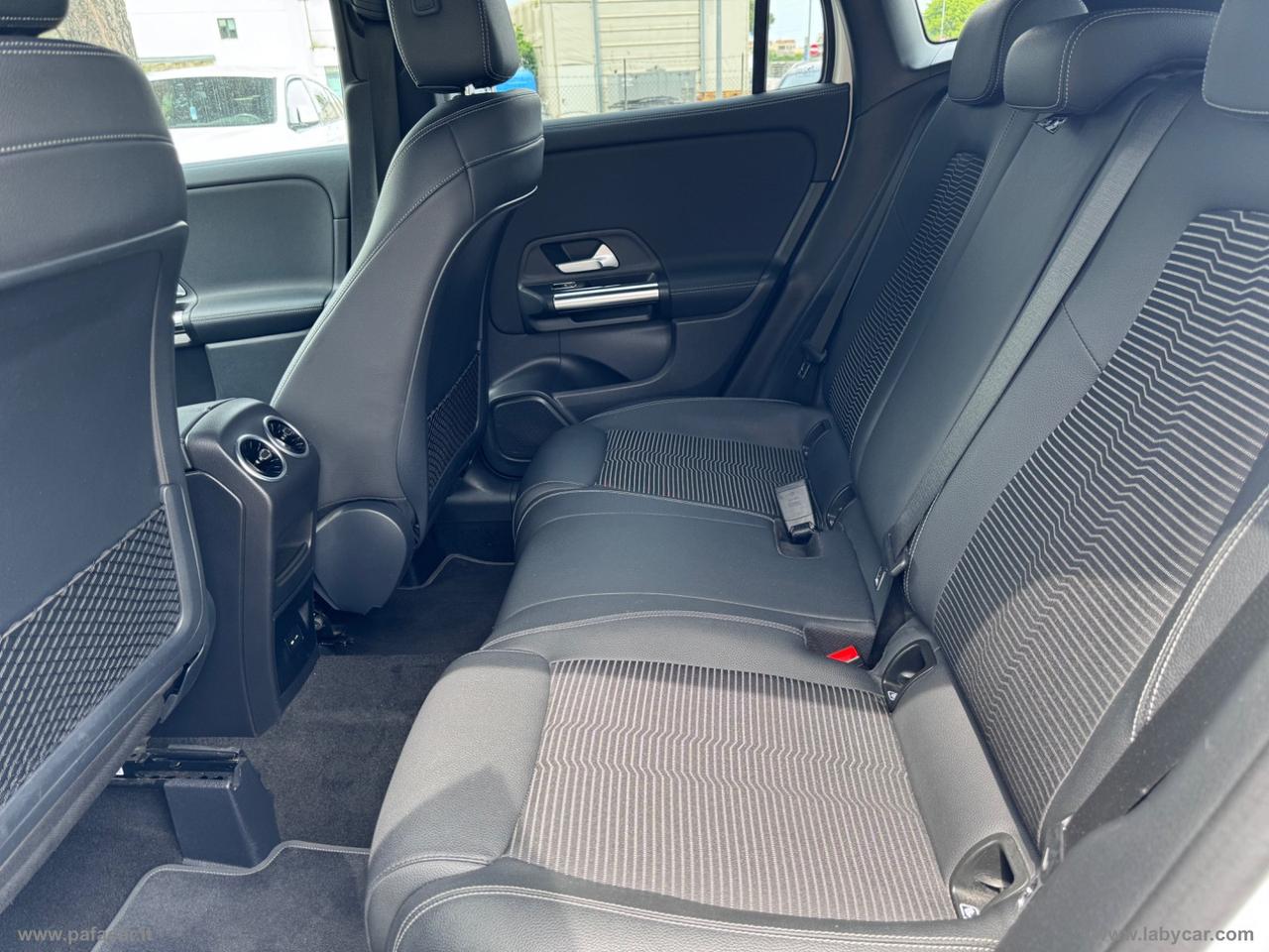 MERCEDES-BENZ GLA 180 d Automatic Sport Plus