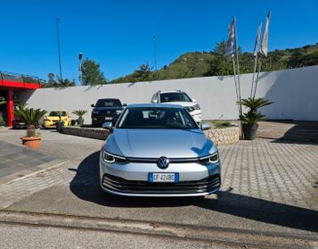 Volkswagen Golf 1.5 eTSI 130 CV EVO ACT DSG Style