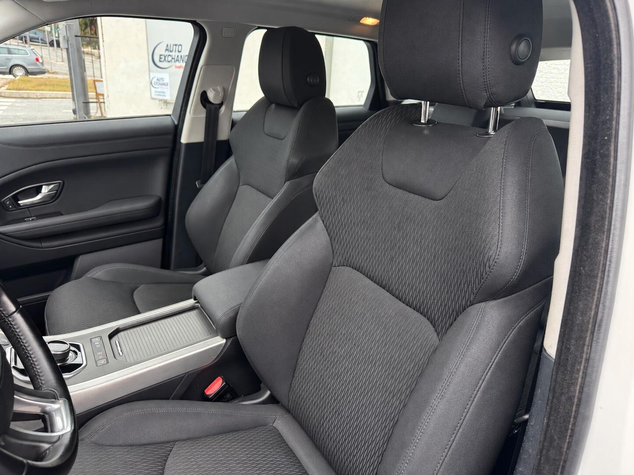 Land Rover Range Evoque 2.0 TD4 150 CV 5p. SE