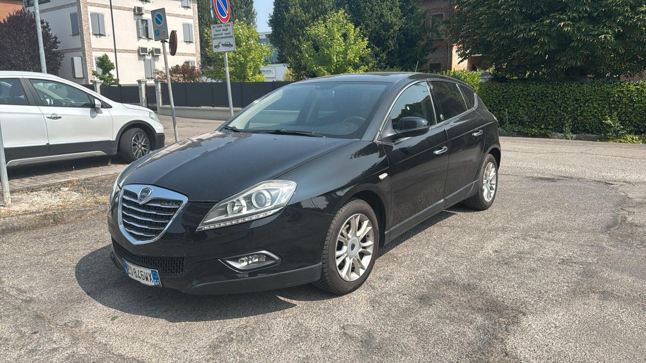 Lancia Delta 1.4 T-Jet 120 CV Silver Ecochic GPL