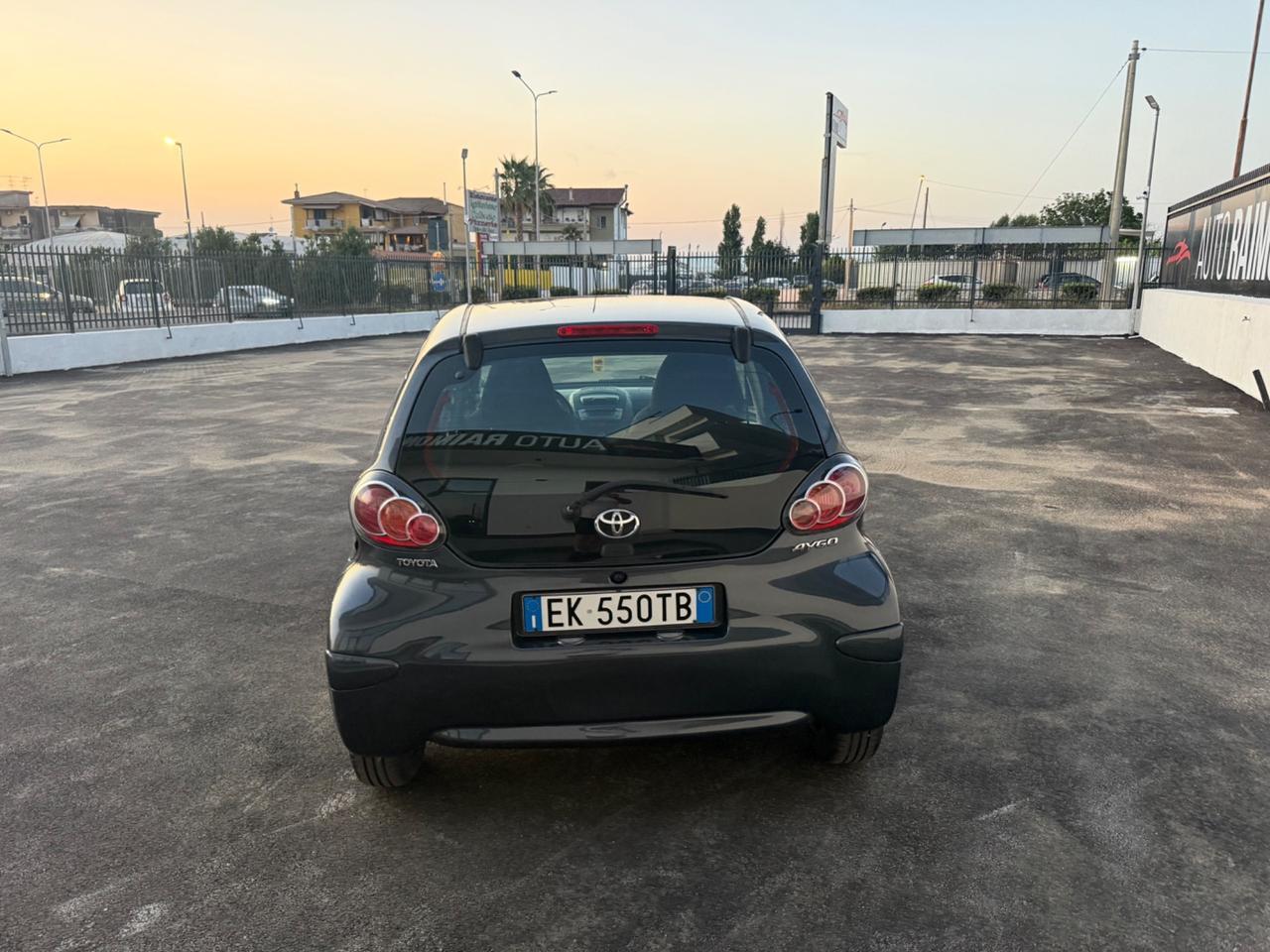 Toyota Aygo 1.0 5 Porte Cambio Automatico