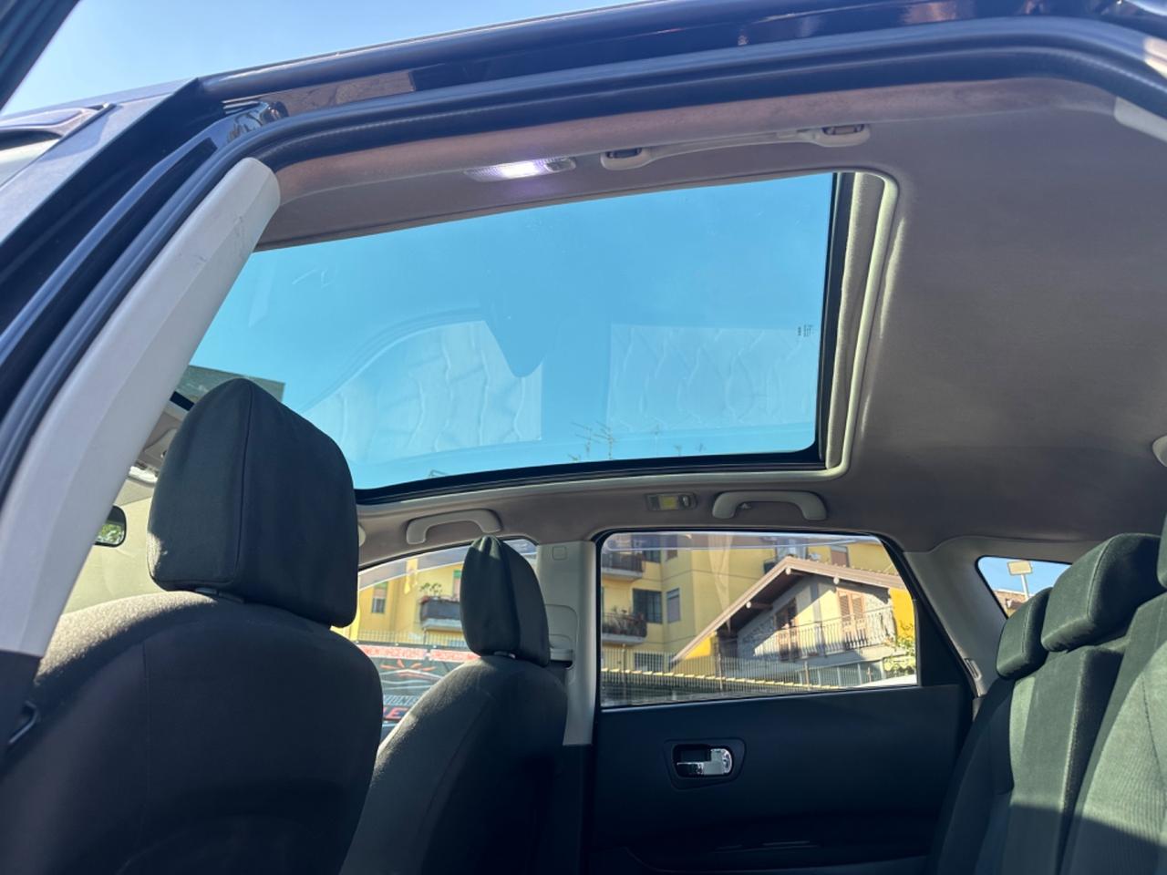 Nissan Qashqai Qashqai+2 2.0 dCi DPF Tekna