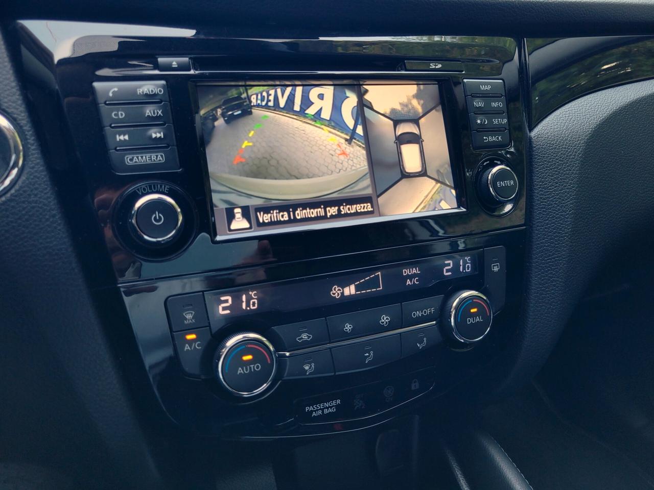 Nissan Qashqai N-CONNECTA 1.5 TETTO PANORAMICO CRUISE BLUETOOTH