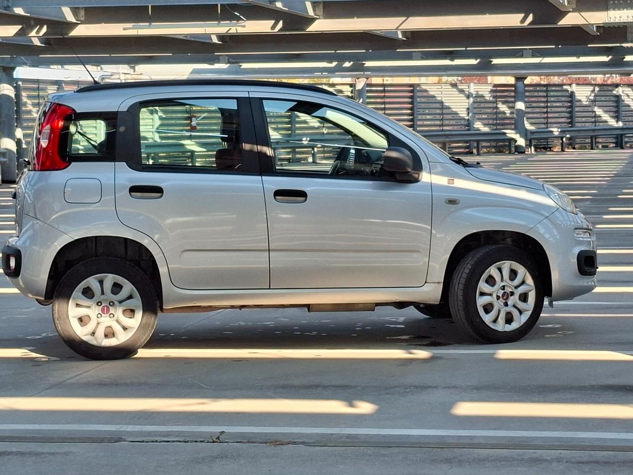Fiat Panda 0.9 TwinAir Turbo Natural Power Lounge