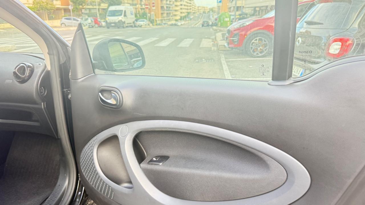 Smart ForTwo 90 0.9 T twinamic cabrio Prime LED NAVI KAMERA PDC BLUETOOTH