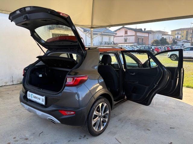KIA Stonic 1.4 MPI GPL DELLA CASA OK NEOPATENTAI FARI FENDI