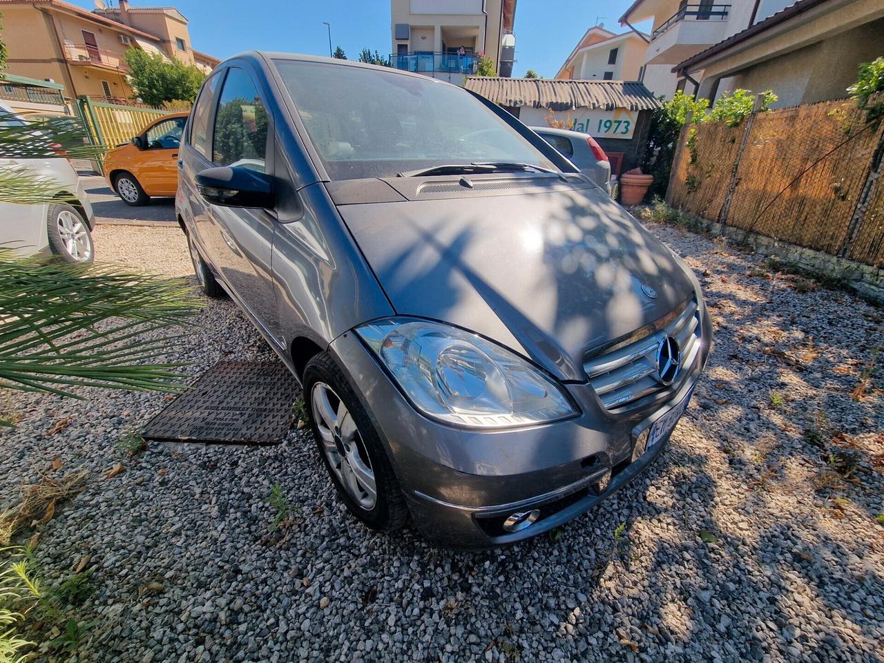 Mercedes-benz A 180 A 180 CDI Premium *EURO 5 AUTOMATICA*