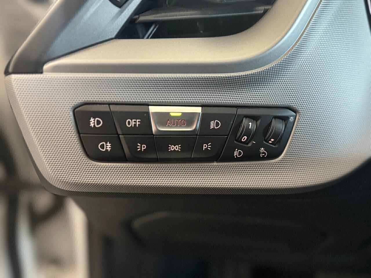 Bmw 116d Sport Line - 2021