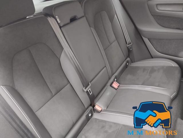 VOLVO C40 Recharge Twin Motor AWD Ultimate UNIPRO