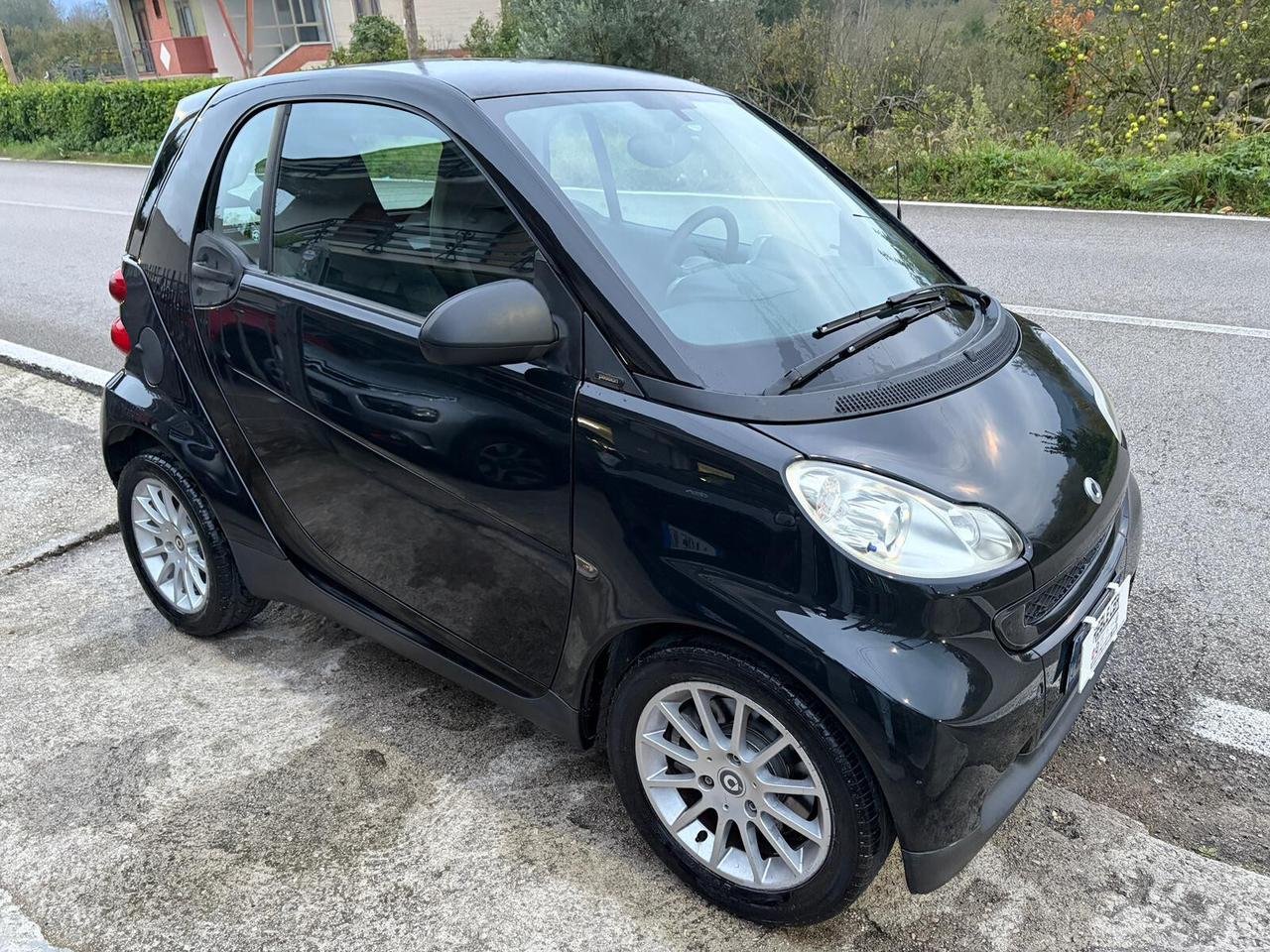 Smart ForTwo 1.0 MHD 71CV coupé pulse