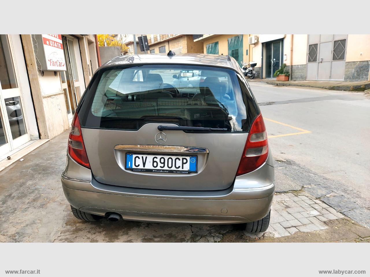 MERCEDES-BENZ A 200 CDI Coupé Elegance