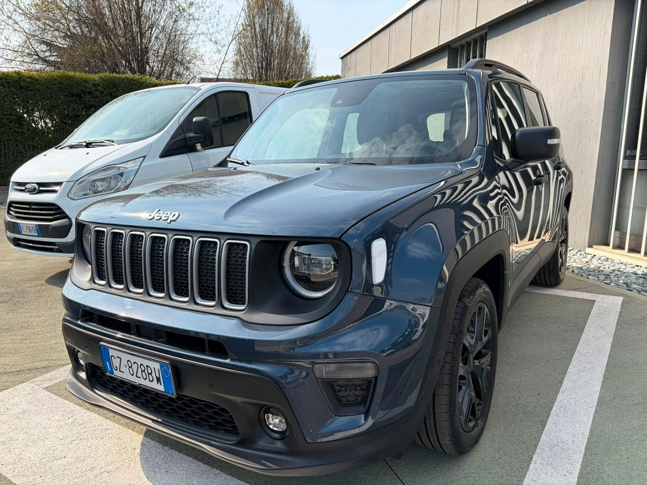 Jeep Renegade 1.5 Turbo T4 MHEV Summit