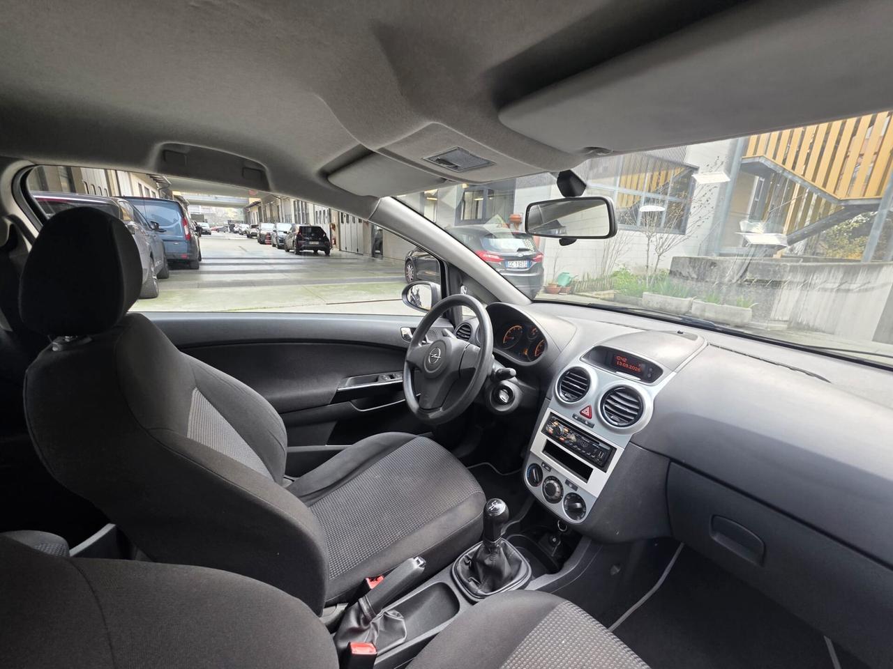 Opel Corsa 1.2 3 porte Elective