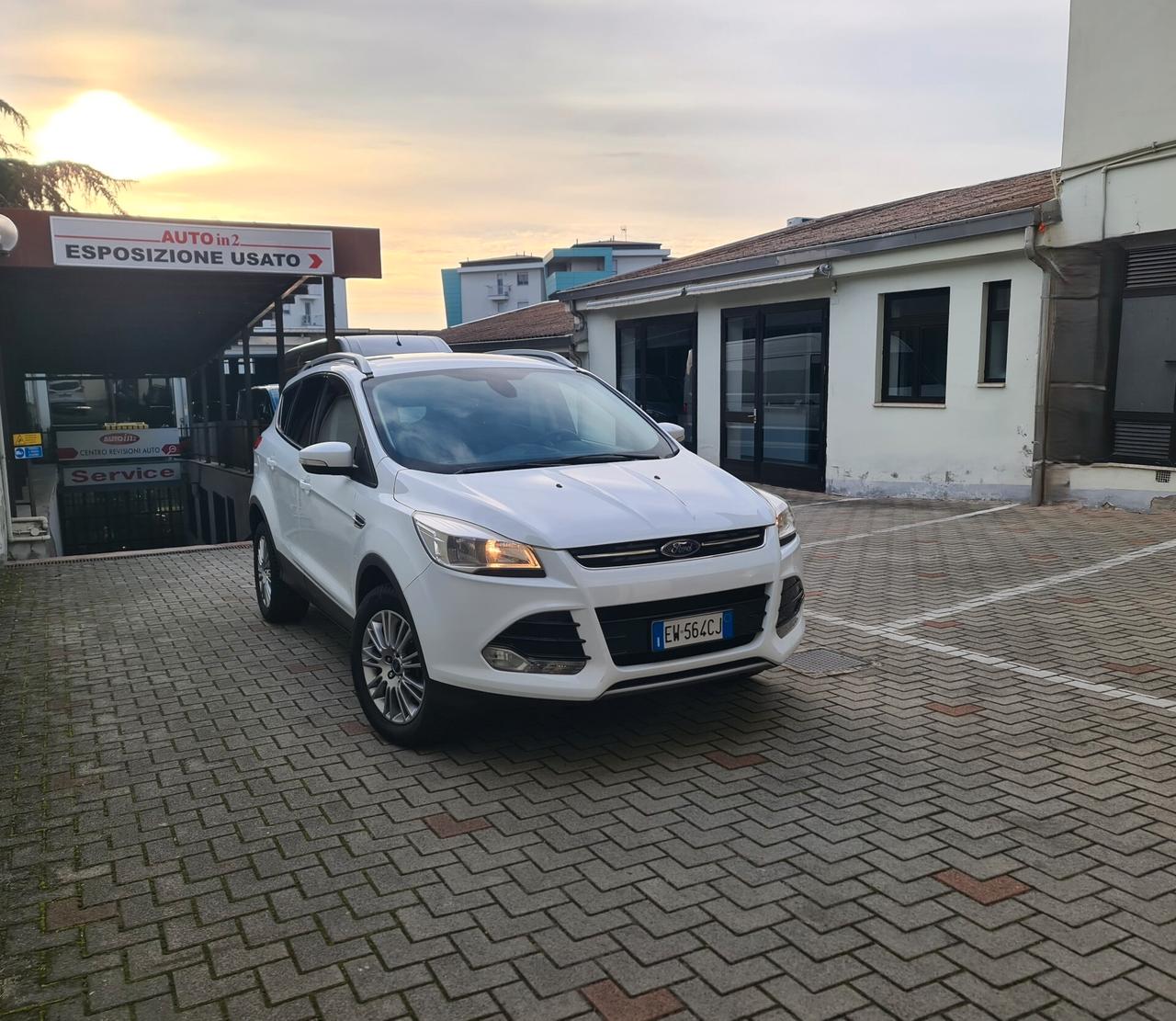 Ford Kuga 2.0 TDCI 4WD Titanium - KM. CERTIF.