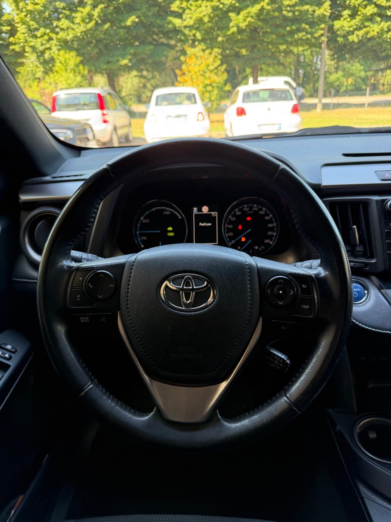 Toyota RAV 4 RAV4 2.5 HYBRID 2WD LOUNGE