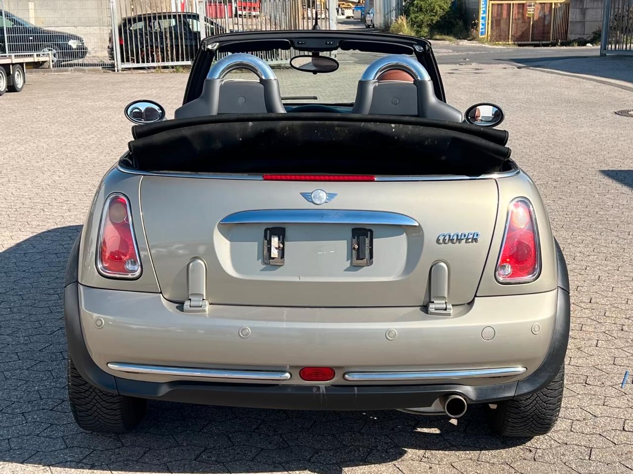 Mini 1.6 16V Cooper Sidewalk Cabrio