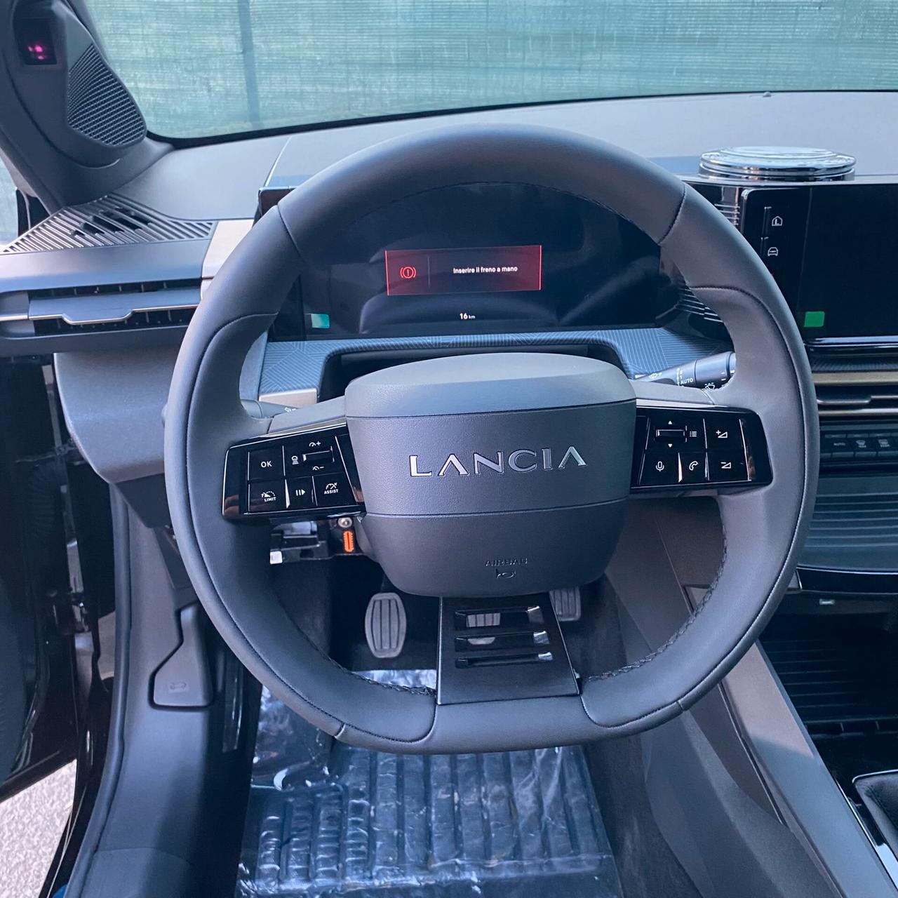 Lancia Ypsilon TURBO 100 LX