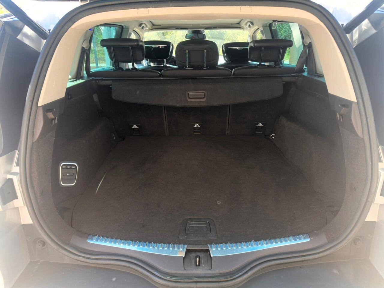 Renault Espace dCi 160CV EDC Energy Initiale Paris 4Control