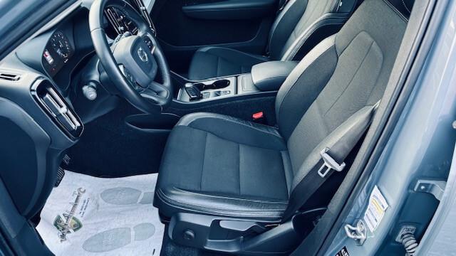 Volvo XC40 T4 AWD Geartronic Momentum