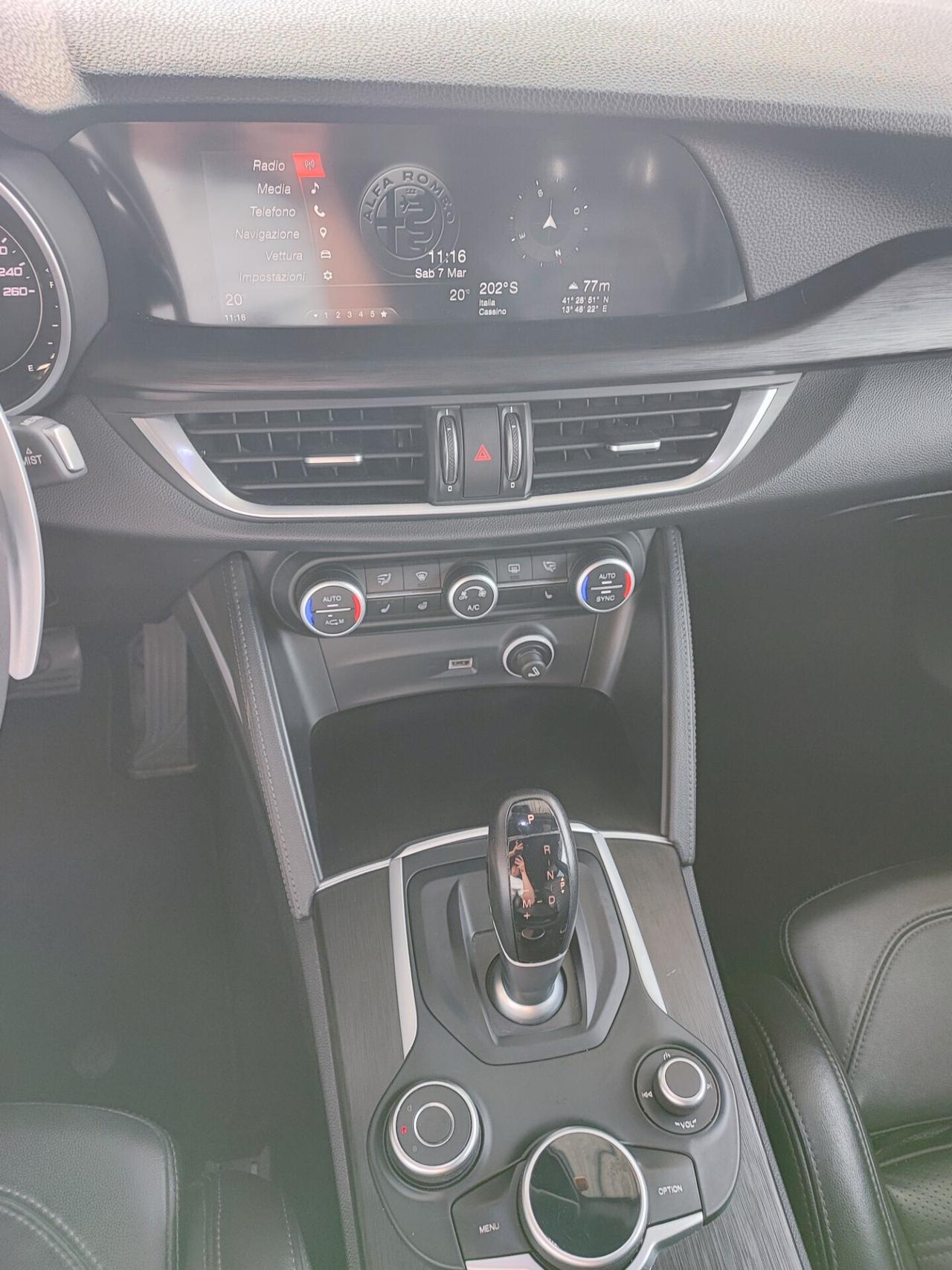 Alfa Romeo Stelvio 2.2 Turbodiesel 210 CV AT8 Q4 Super