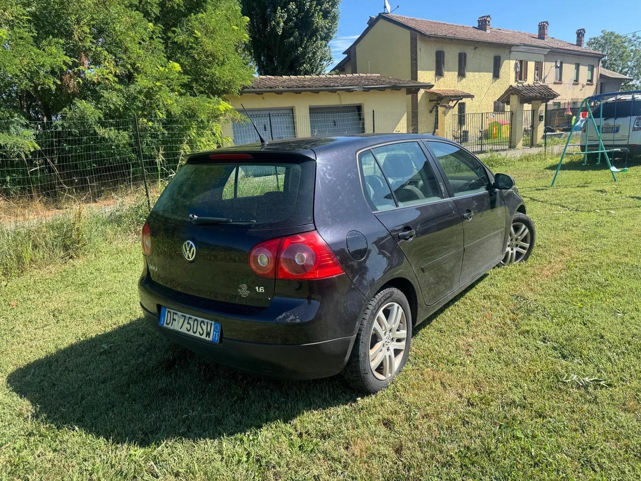 Volkswagen Golf 1.6 16V FSI 5p. Comfortline