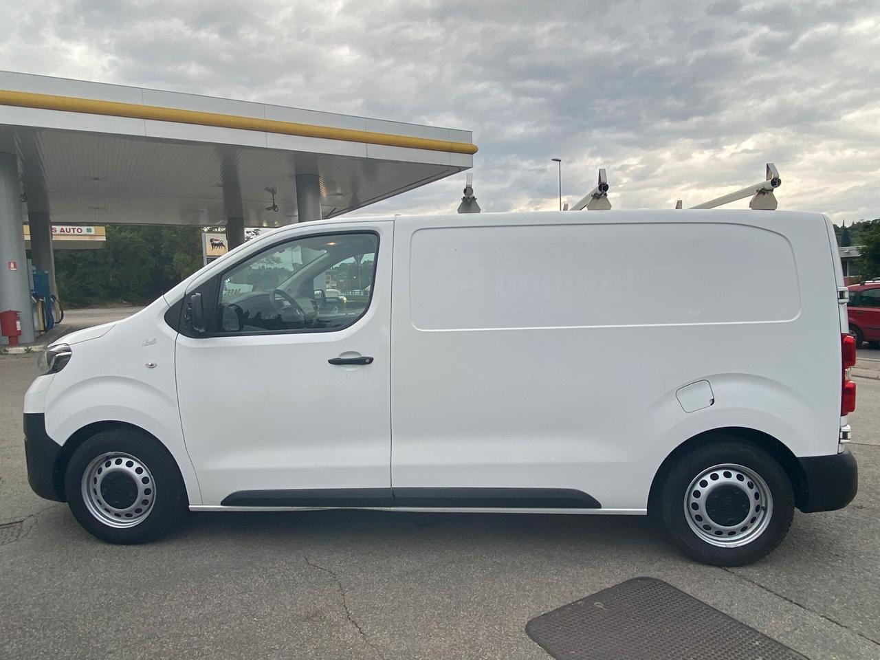 Toyota Proace diesel furgonato 3 posti