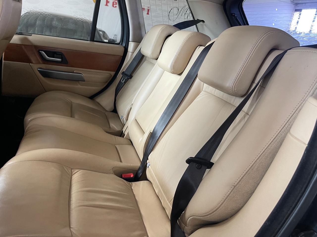 Land Rover Range Rover Sport 2.7 TDV6 HSE PERMUTE RATE