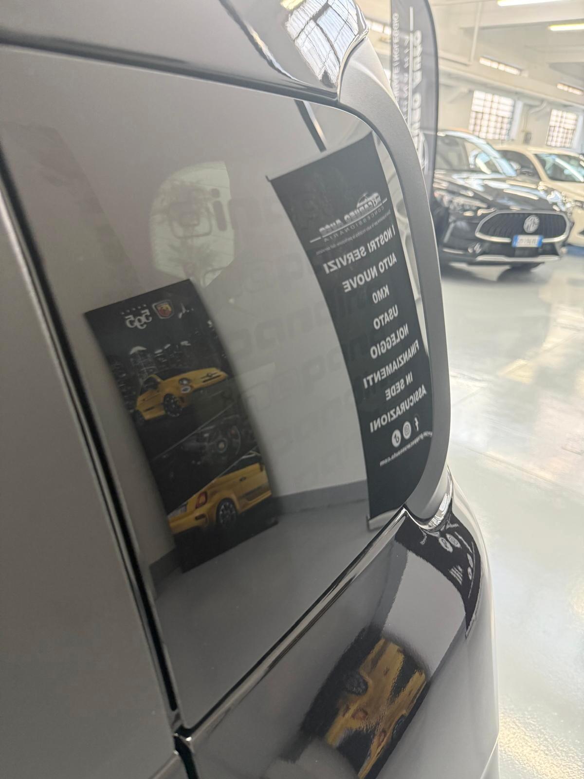 Fiat Panda 1.0 FireFly S&S Hybrid Pandina