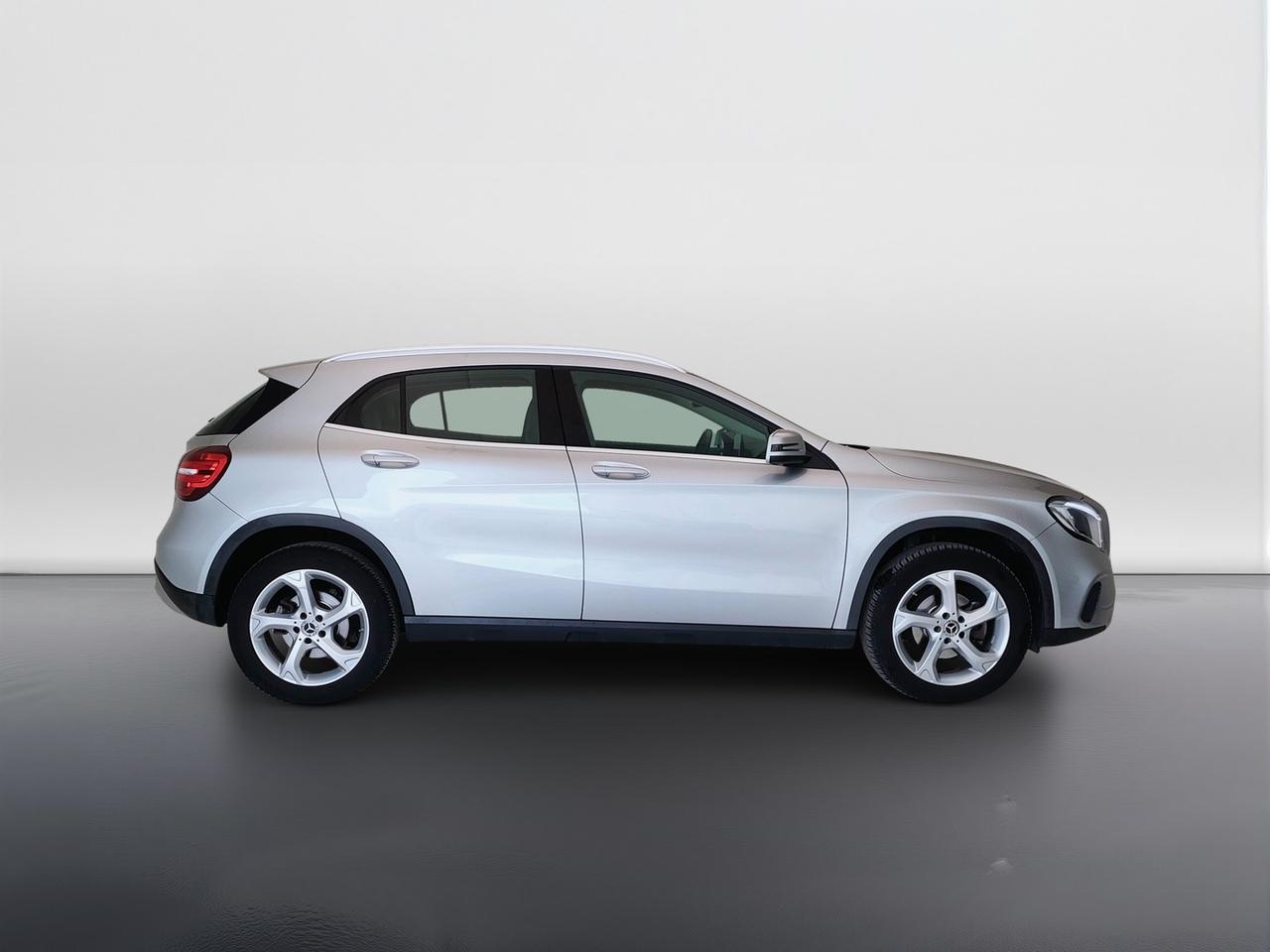Mercedes-Benz GLA-X156 2017 - GLA 220 d Sport 4matic auto