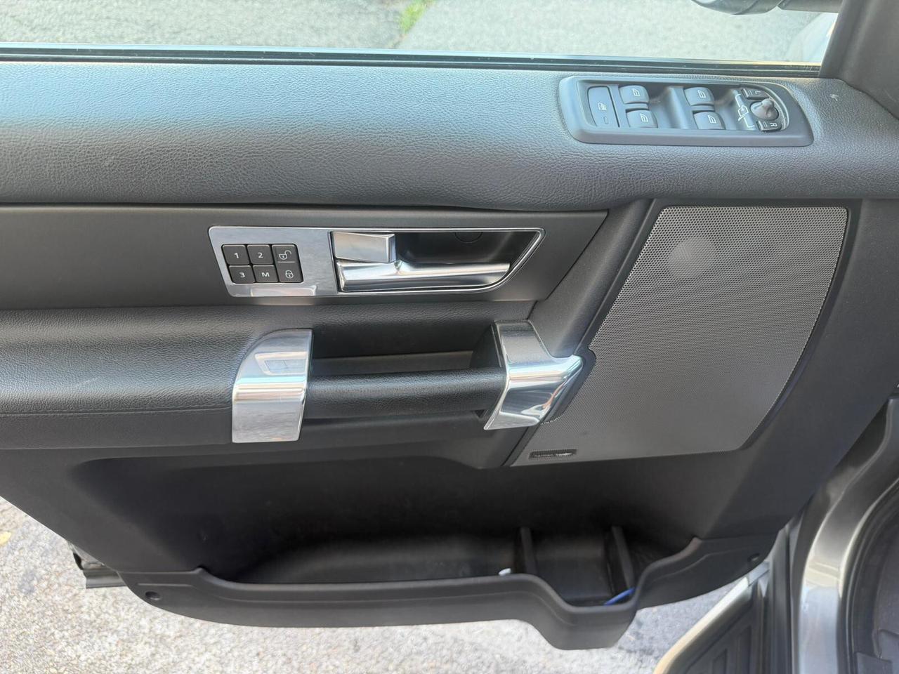 Land Rover Discovery 4 3.0 TDV6 211CV S 7 posti