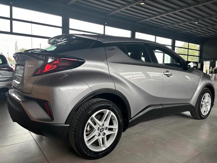 Toyota C-HR 1.8 Hybrid E-CVT Business
