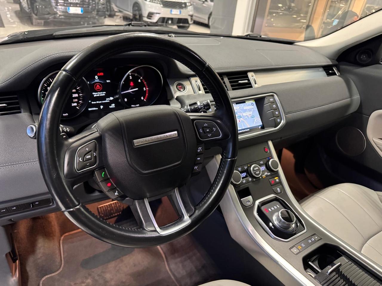 Land Rover Range Evoque 2.0 TD4 150 CV 5p. SE Dynamic