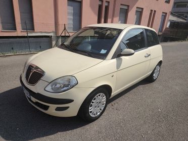 Lancia Ypsilon 1.2 Benz neopatentati