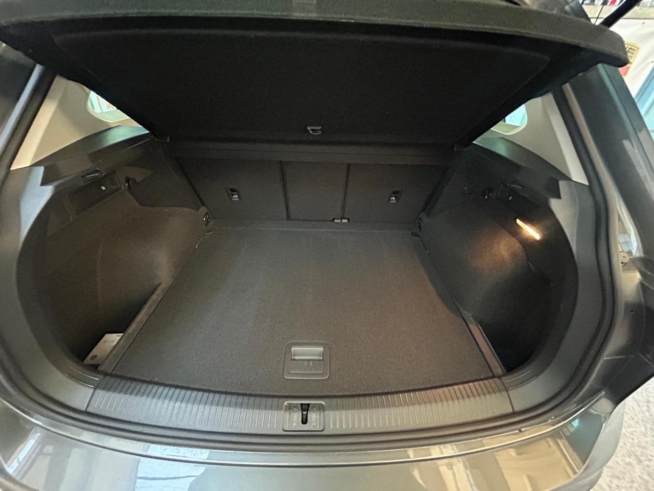 Volkswagen Tiguan 2.0 TDI SCR DSG 4MOTION Advanced BMT