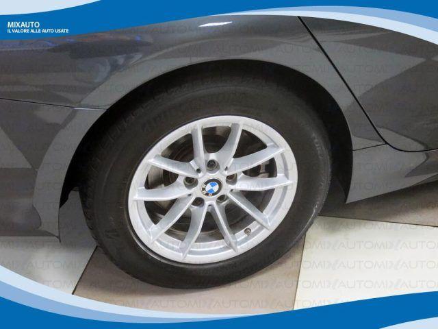 BMW 318 D Business Advantage AUT EU6