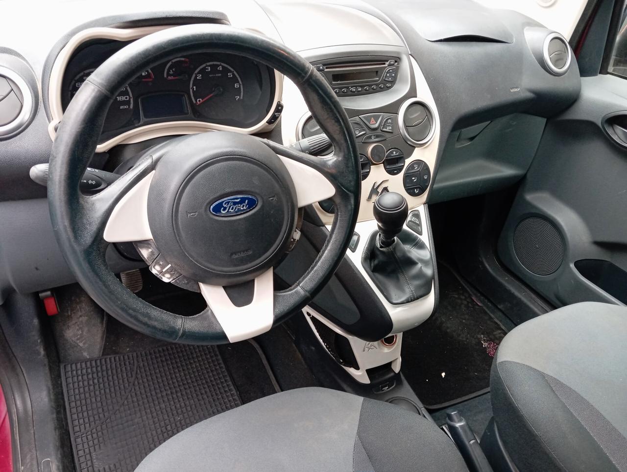 Ford Ka 1.2 Titanium E5 X NEOPAT.