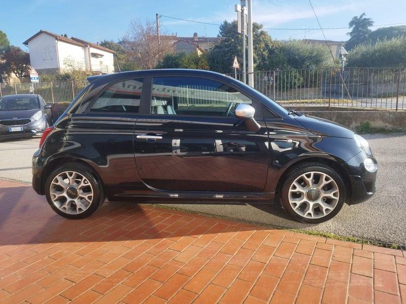 FIAT 500 500 1.0 Hybrid Rockstar