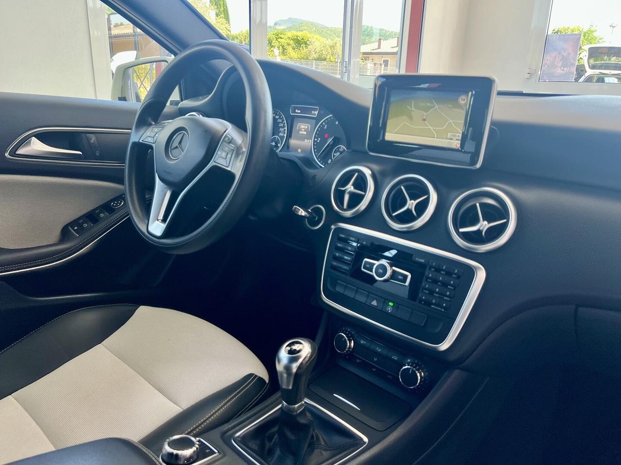 MERCEDES A 180 D BUSINESS NEOPATENTATI OK - 2015
