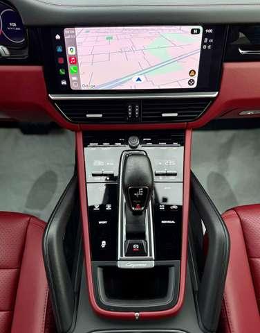 Porsche Cayenne 3.0 tiptronic Red Edition