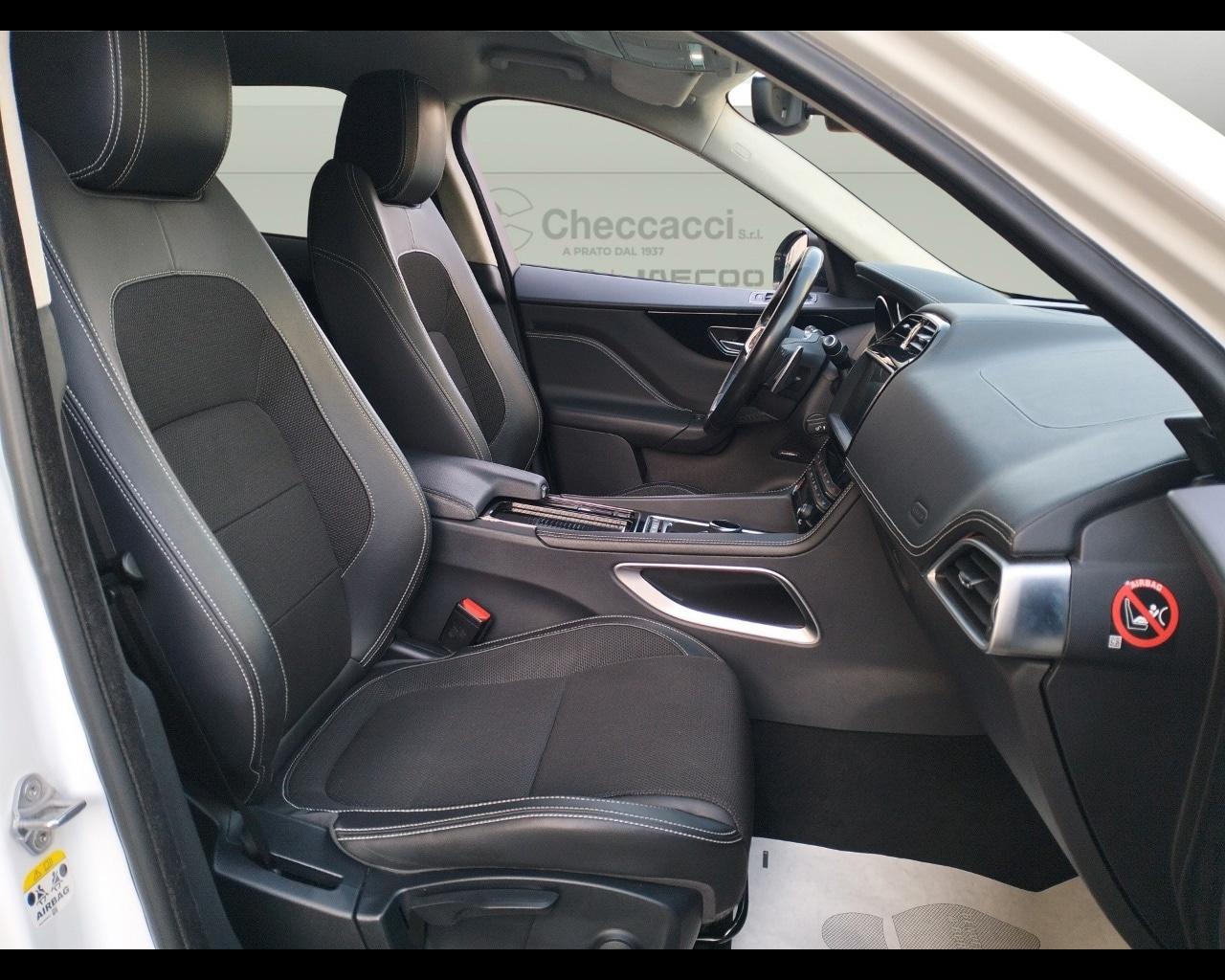 JAGUAR F-Pace (X761) F-Pace 2.0 D 180 CV ...