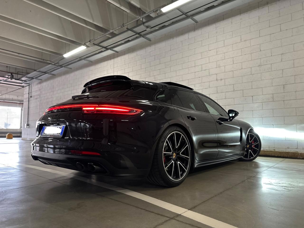 Porsche Panamera 4.0 GTS Sport Turismo