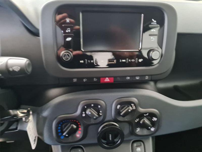 FIAT Panda 1.0 FireFly 70cv S&S Hybrid Pandina