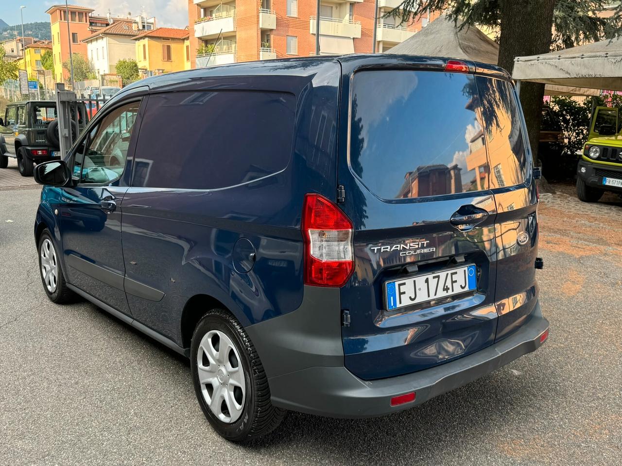 Ford Transit Courier Transit Courier 1.5 TDCi 95CV Van Trend molto bello!