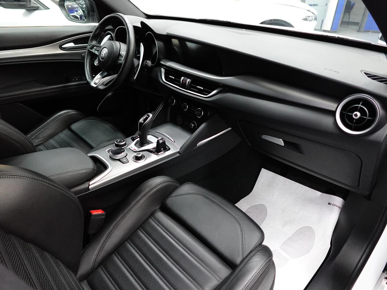 Alfa Romeo Stelvio 2.2 MJT 210 CV AT8 Q4 VELOCE