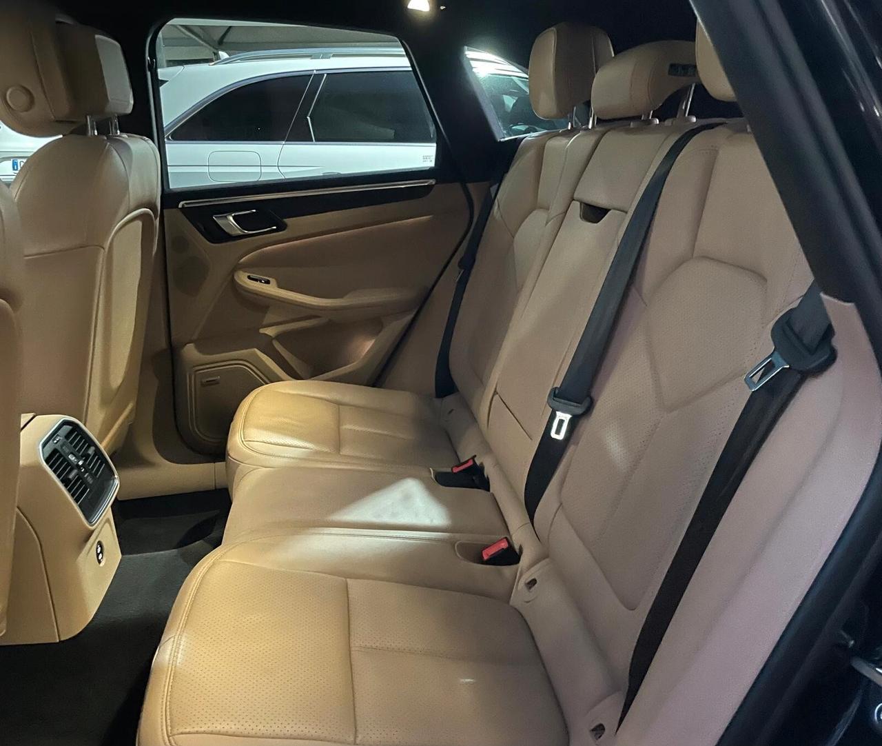 Porsche Macan 2.0 265CV 2022