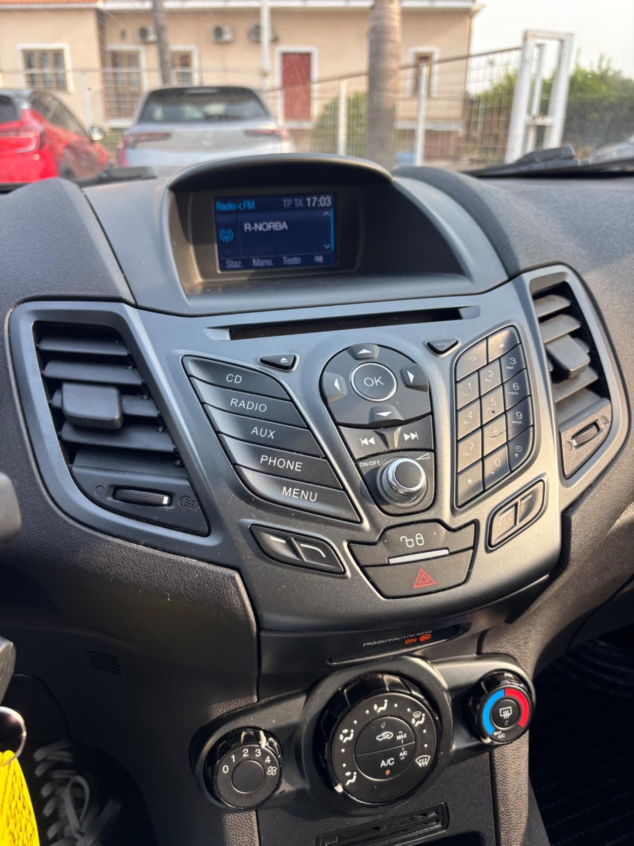 FORD FIESTA 1.4 GPL 140.000KM PERFETTA