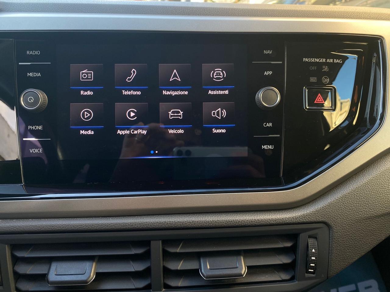 VOLKSWAGEN POLO 1.0 TSI HIGHLINE R line 2021