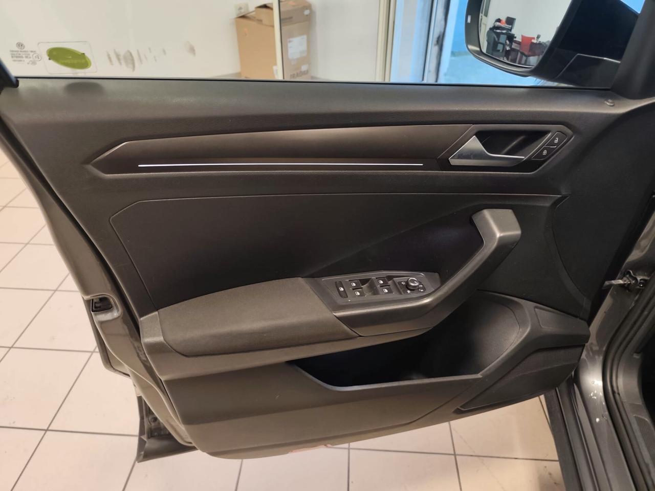 Volkswagen T-Roc 1.6 TDI SCR Advanced BlueMotion Technology